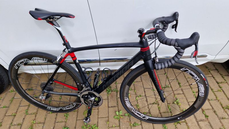 Merida Scultura 9000 + kola Roval = jen 6,5 kg