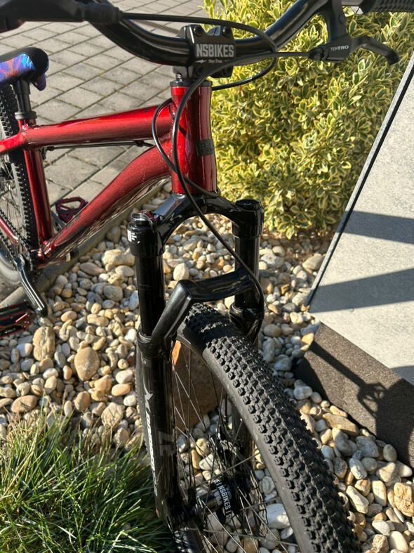 Prodám NS bike Movement z2 bylo 3x na pumptracku a 1 na dirtových skocích ke vpodstatě úplně nové. 