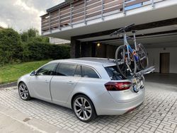 Univerzální držák na kolo na 5 dveře auta