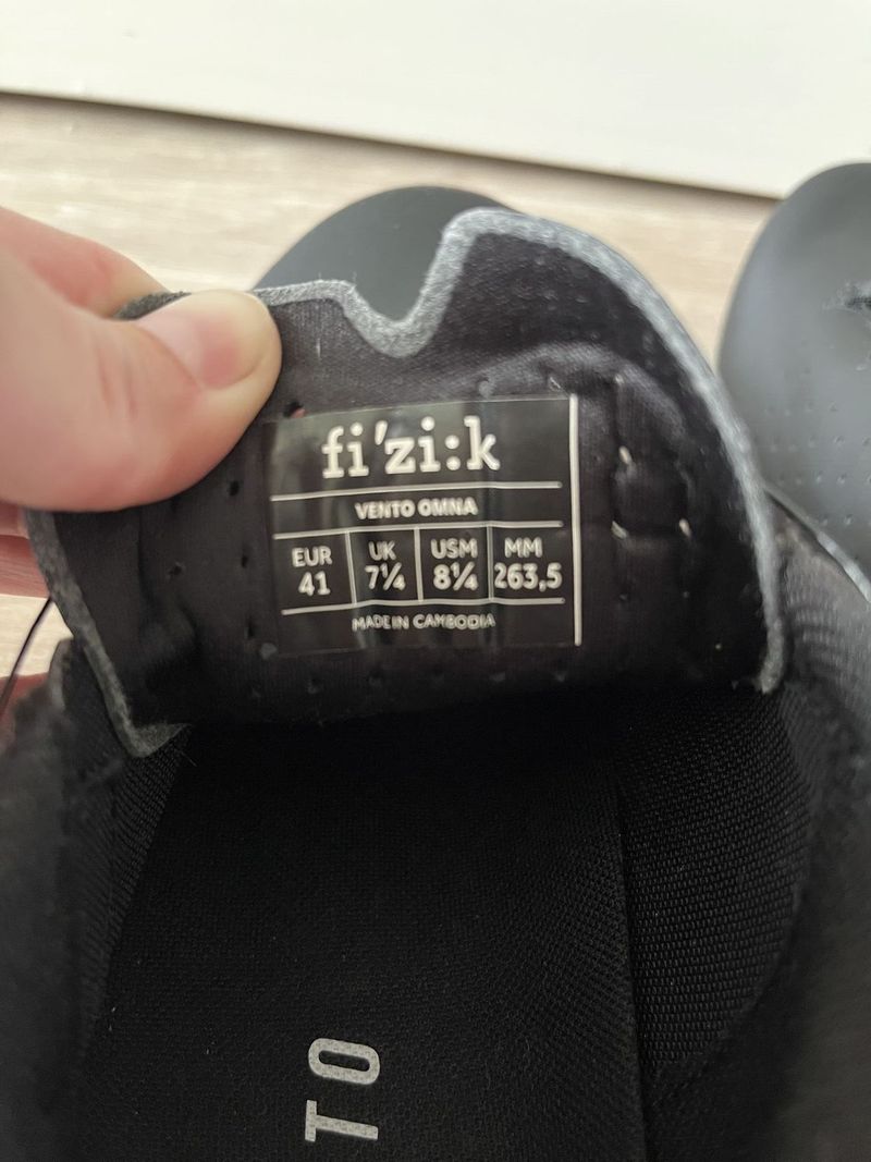 silniční tretry Fizik Vento Omna vel 41 