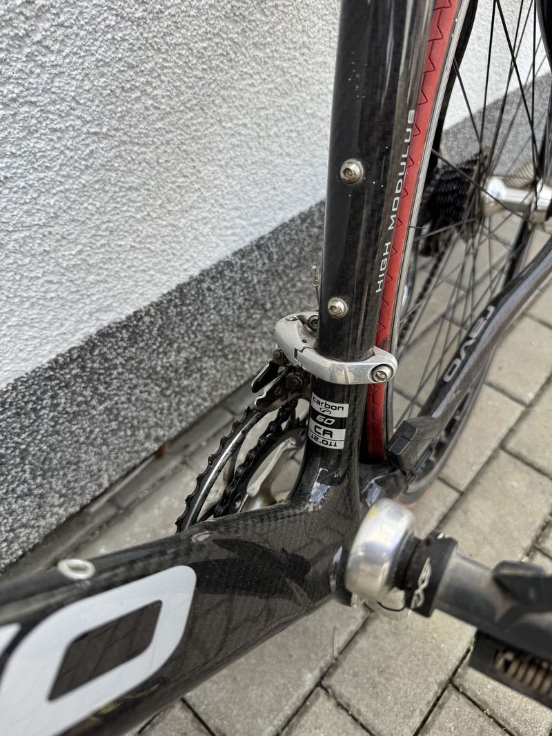 Silniční kolo Ravo Allegro – Karbonový rám