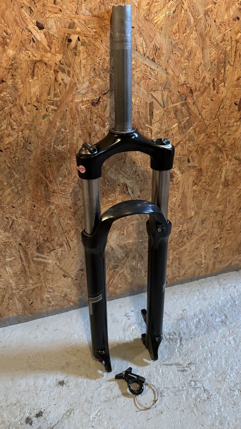 Vidlice SR Suntour XCR 29"