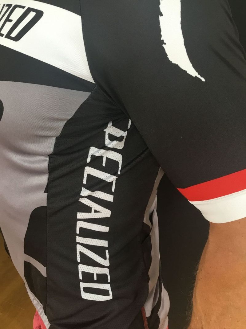 Prodám cyklo dres Specialized