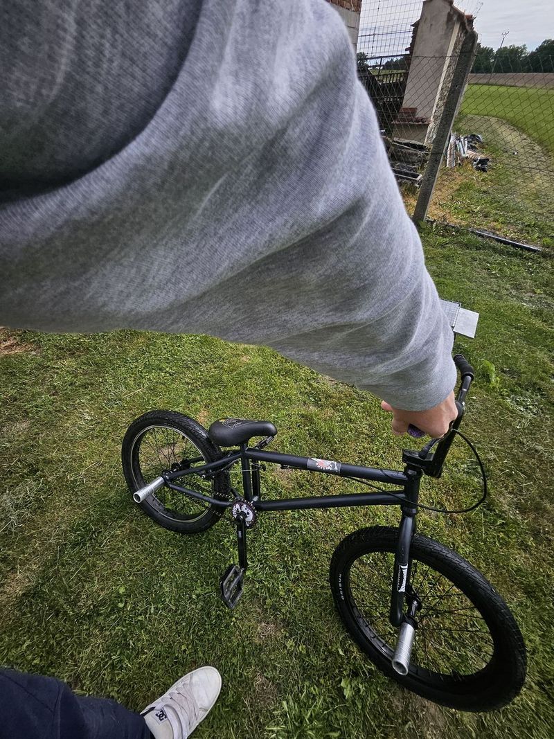 Mongoose bmx