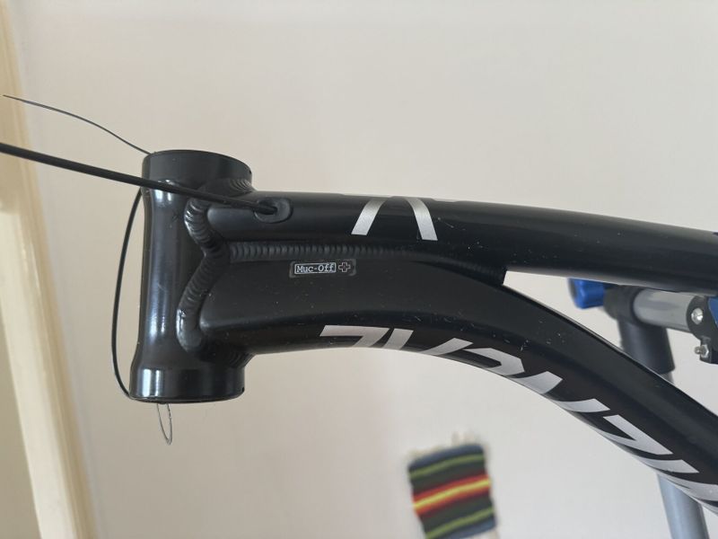 Commencal Supreme SX + Rock Shox Super Deluxe RC3