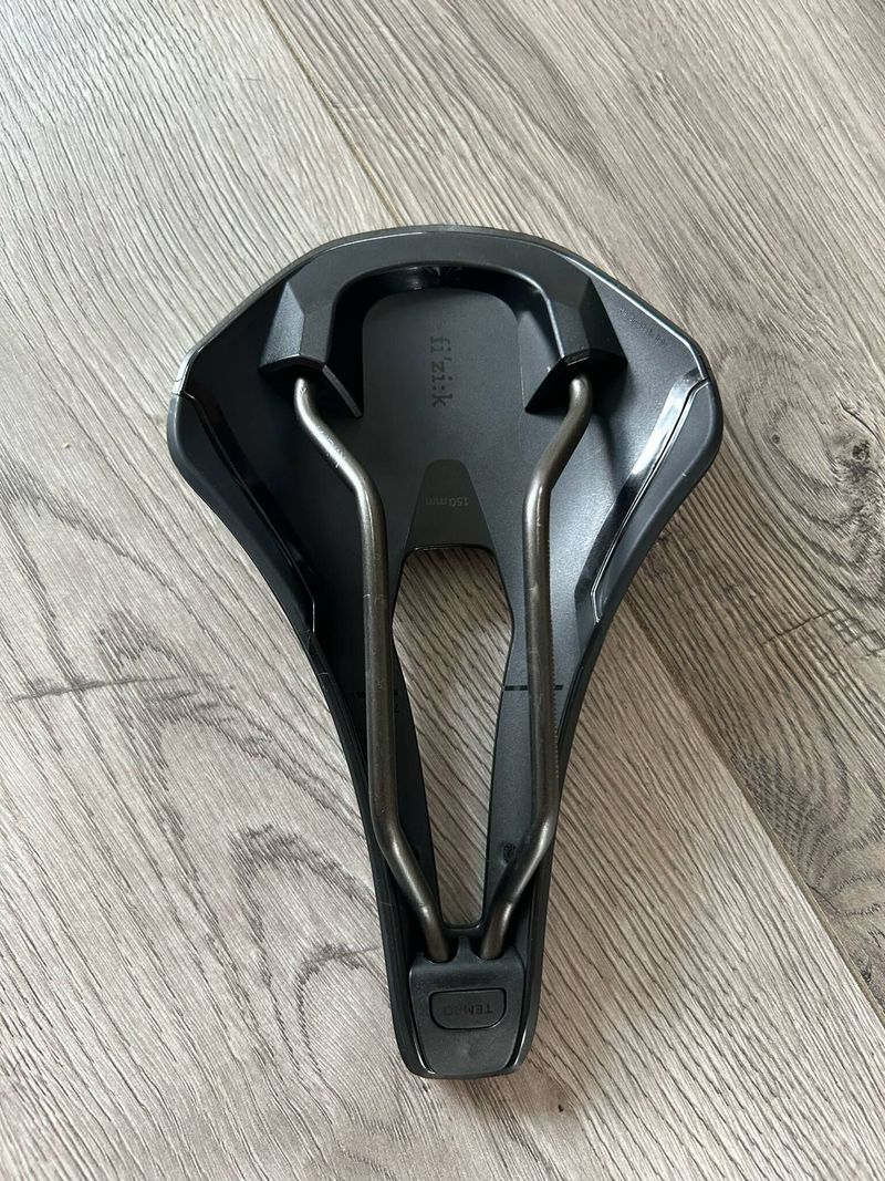 Sedlo Fizik Tempo Argo R3