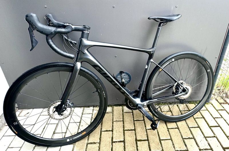 Giant Defy Advanced Pro 2 black chrome