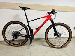 Cannondale Scalpel Carbon 4 (L), karbonové výplety D.R.A.C., teleskopická sedlovka