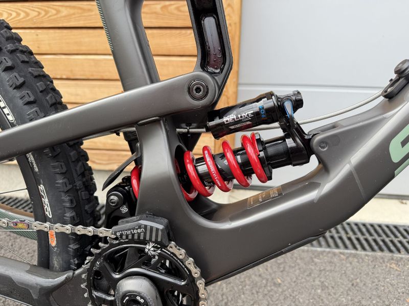 Santa Cruz Nomad X01 axs RSV