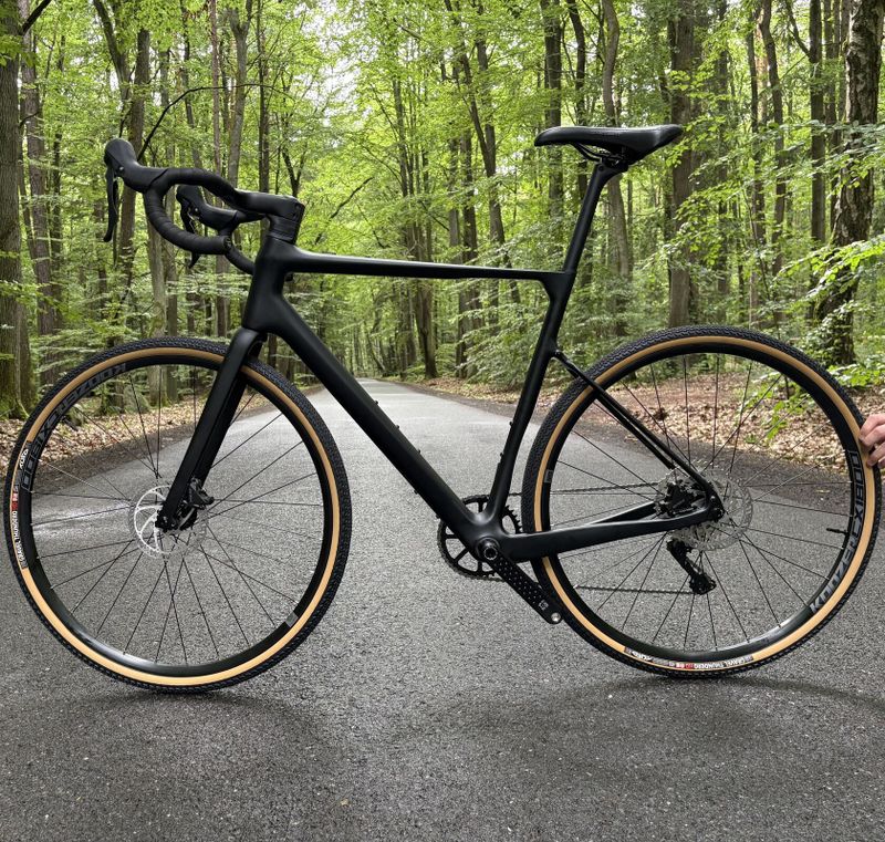 karbonový gravel 55cm, Shimano GRX 1x11