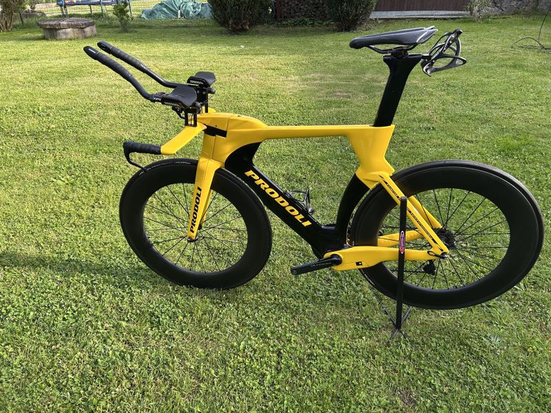 Triatlonový speciál prodoli ultegra di2 vel. 56