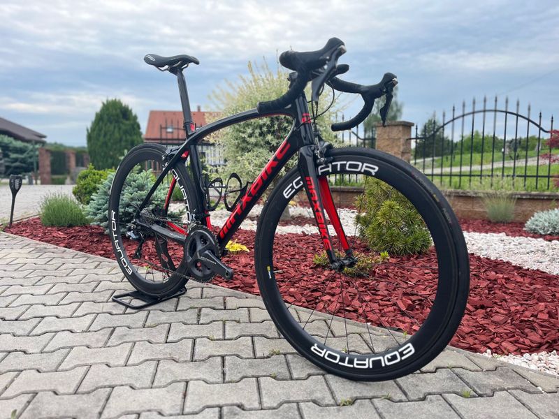 Závodní karbonové silniční kolo MAXBIKE Aravis 2019