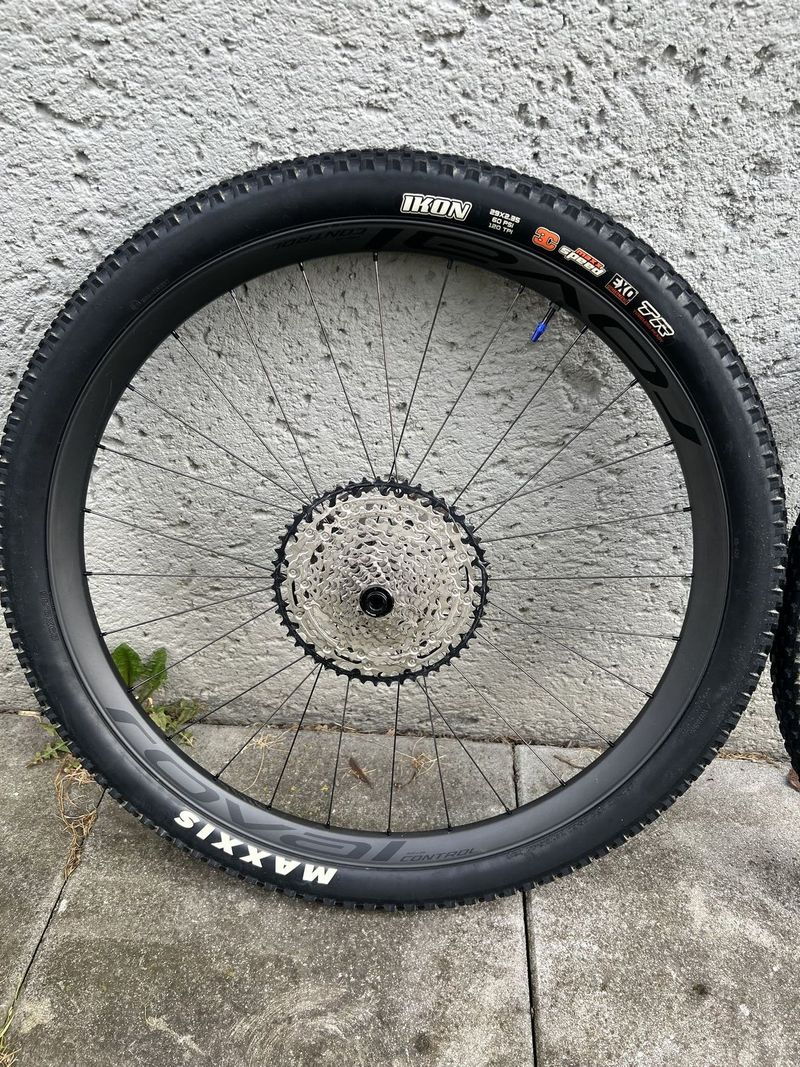 Roval Control Carbon