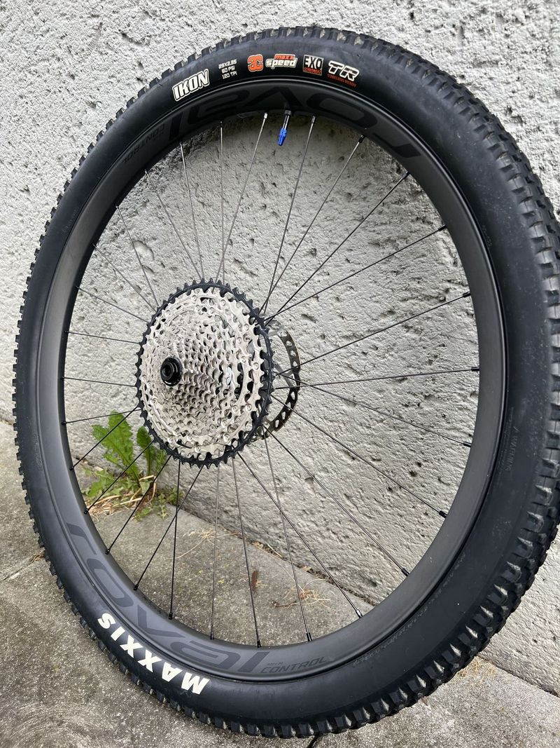Roval Control Carbon