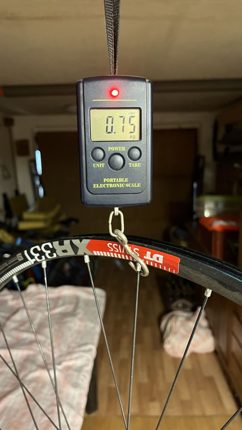 Zapletená kola DT Swiss XR 331 - 1,590g SH, XD