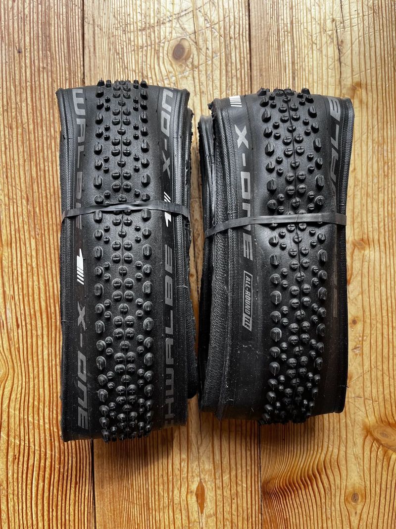 nové pláště Schwalbe X-one Allround TLE 33-622 gravel / cyklokros