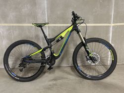 Scott Genius LT, karbon, velikost S, kola 27,5”