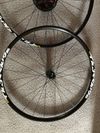 Zapletená kola Mavic CrossRide Lefty