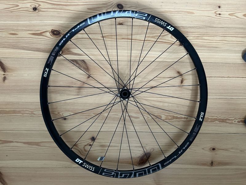DT Swiss e1700 spline two 