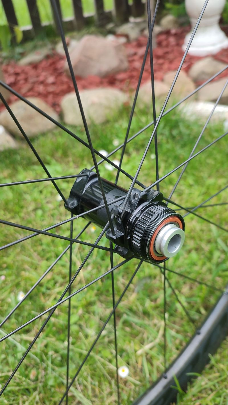 Silniční karbonová kola Fulcrum Wind 55 DB