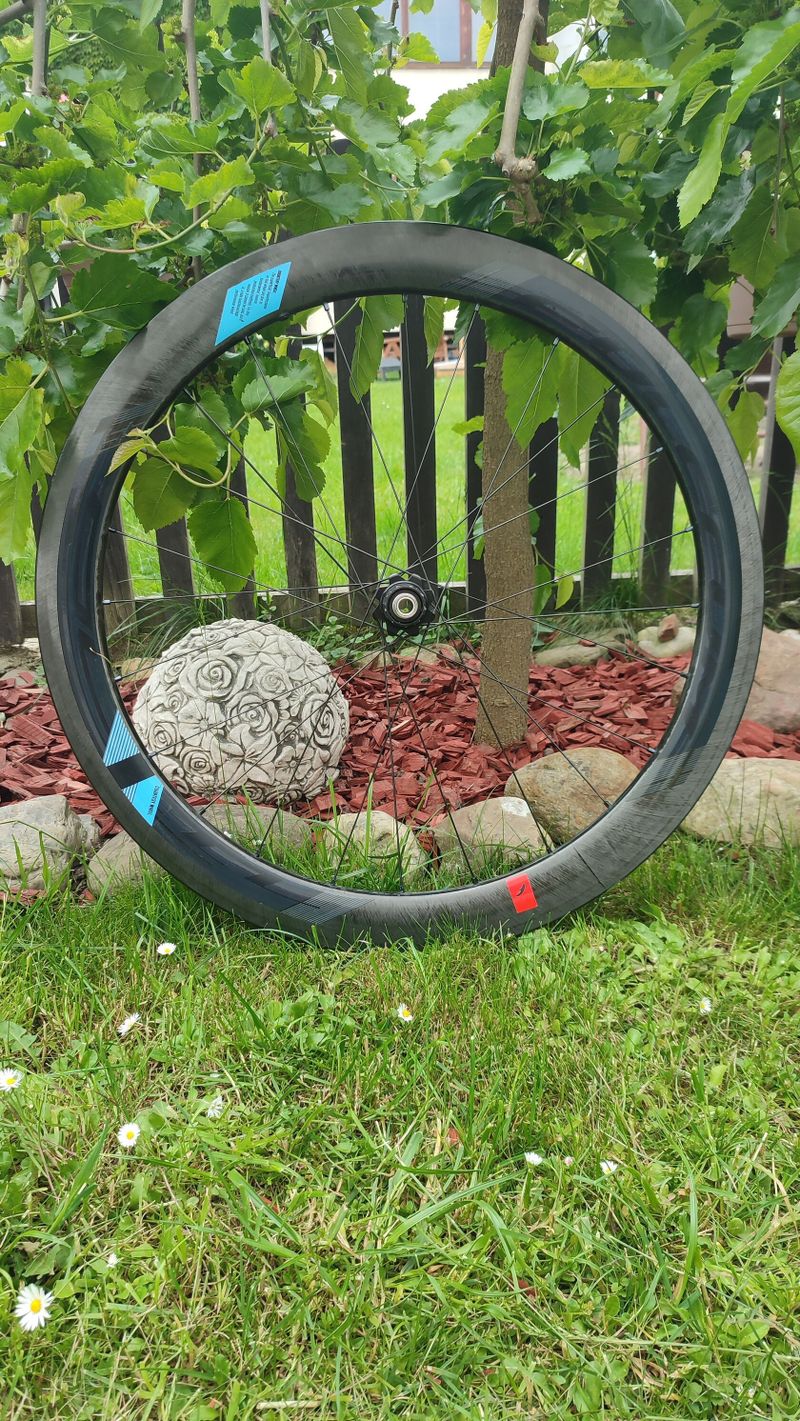 Silniční karbonová kola Fulcrum Wind 55 DB