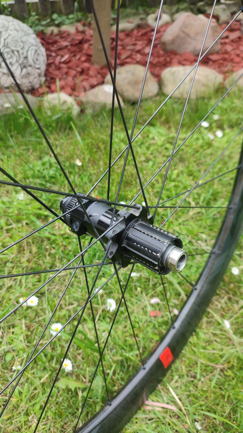 Silniční karbonová kola Fulcrum Wind 55 DB