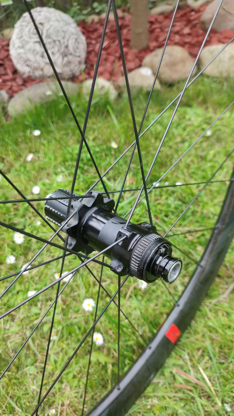 Silniční karbonová kola Fulcrum Wind 55 DB