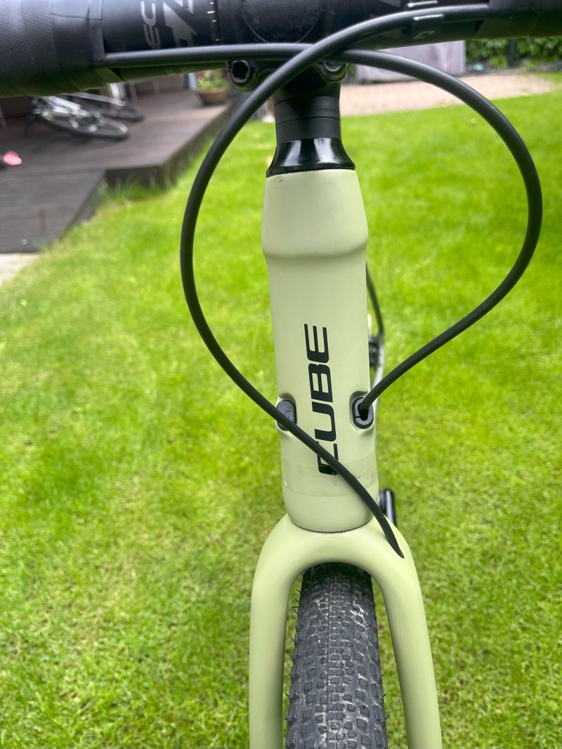 Gravel CUBE Nuroad C:62, SLX, NOVÉ, najeto 200km, karbonový rám, elektrikcká přehazovačka. 8,3 kg