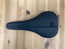 nové Sedlo SDG Bel-Air V3 Lux Alloy