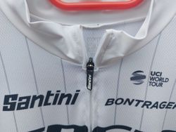 Cyklodres TREK Santini Segafredo