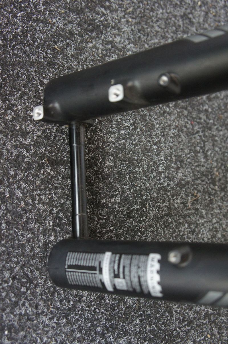 Vzduchová vidlice Boost 15x110 mm