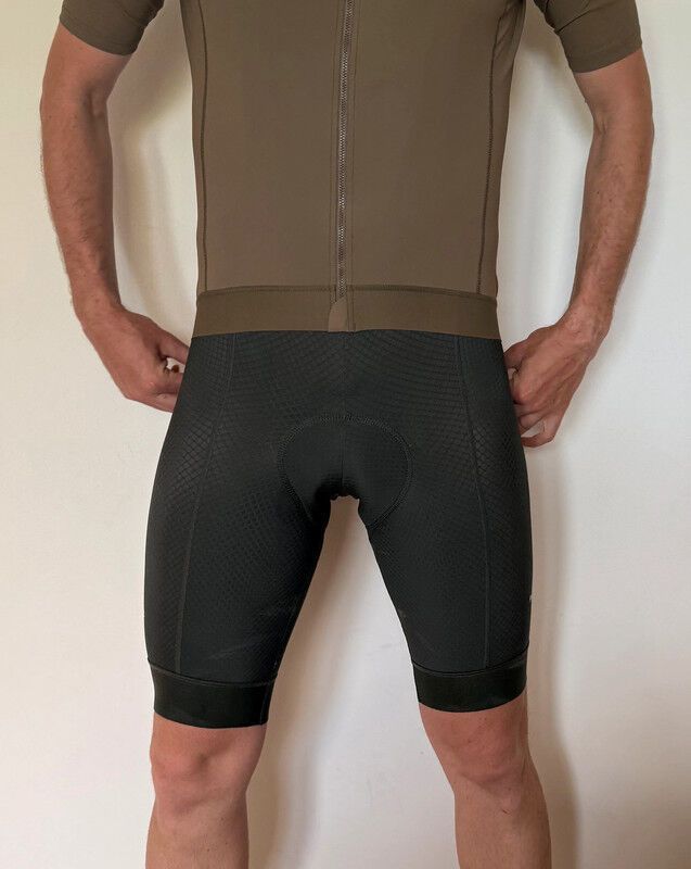 pánské cyklistické šortky bibsy + pánský cyklistický dres Pas Normal Studios ve vel. XL 