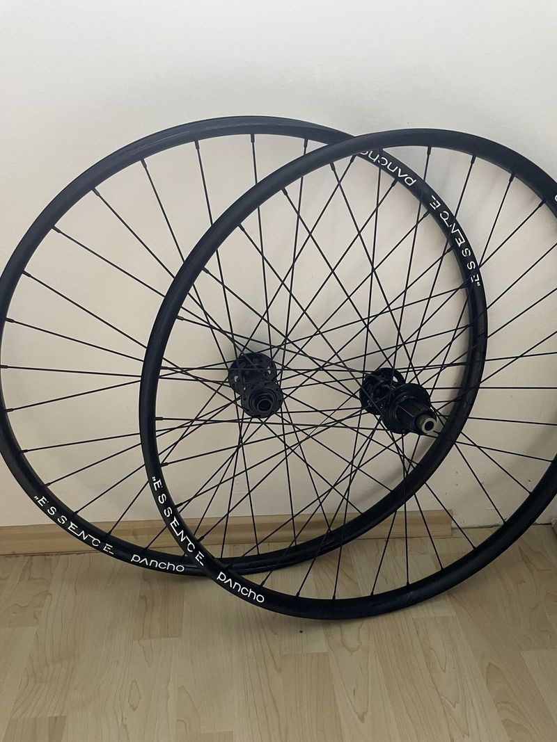 PANCHOWHEELS Essence “29”