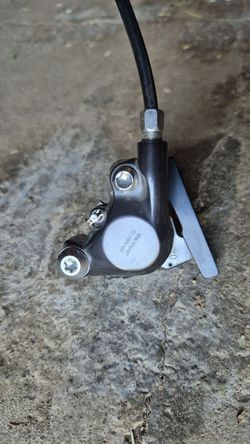 Brzdový třmen Shimano XT Flatmount BR-M8110