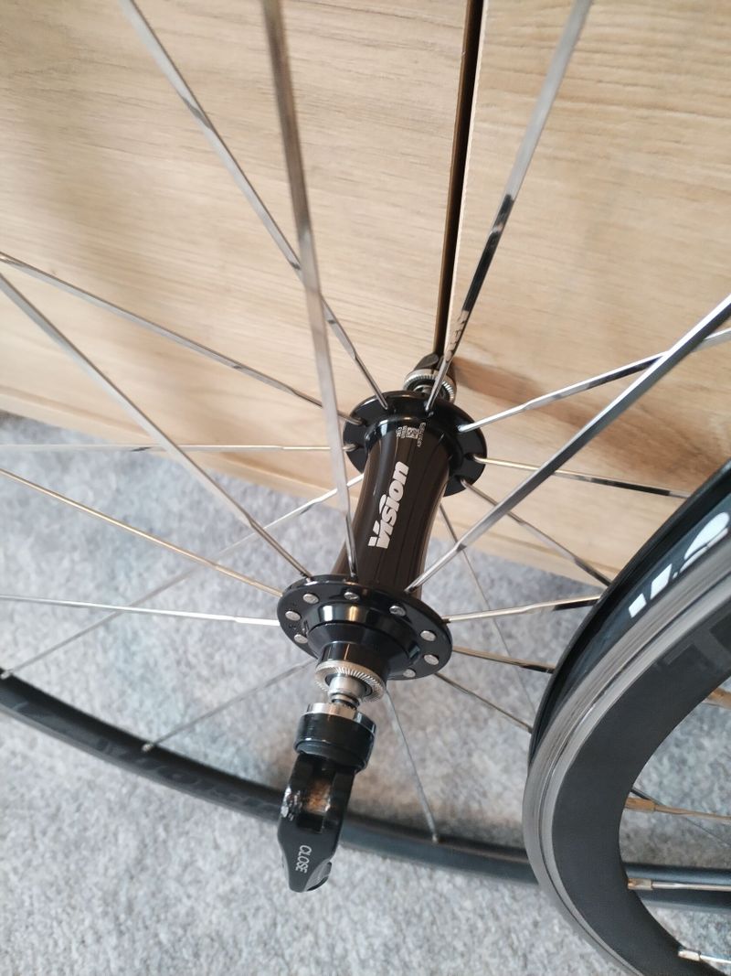 Silniční kola FSA Vision Team 30 Alu, ořech Campagnolo