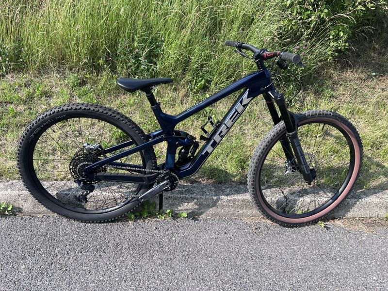 Trek Slash 9.8 