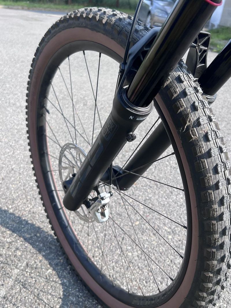 Trek Slash 9.8 