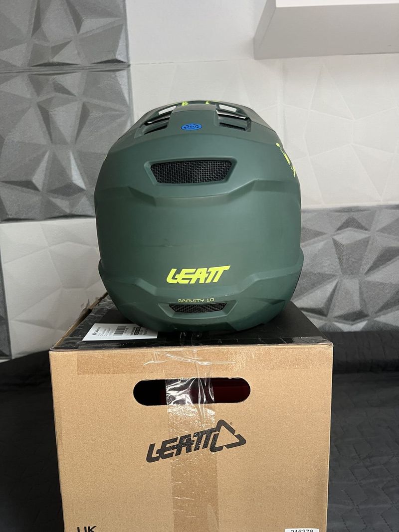 Leatt Gravity 1.0 M
