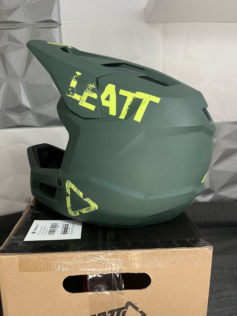 Leatt Gravity 1.0 M