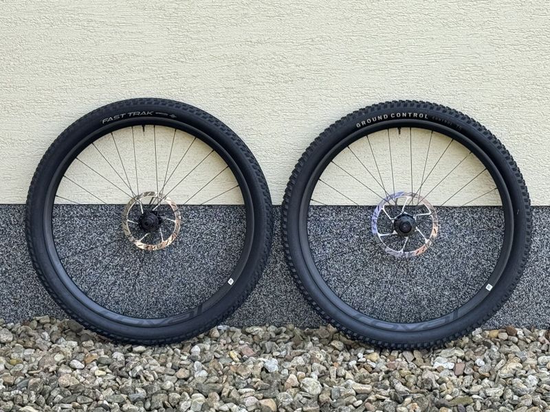 Specialized Roval Traverse HD 350 6B 29”