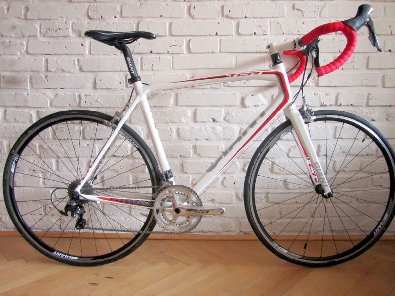 GIANT TCR na Shimano ULTEGRA, 58 cm. Super stav
