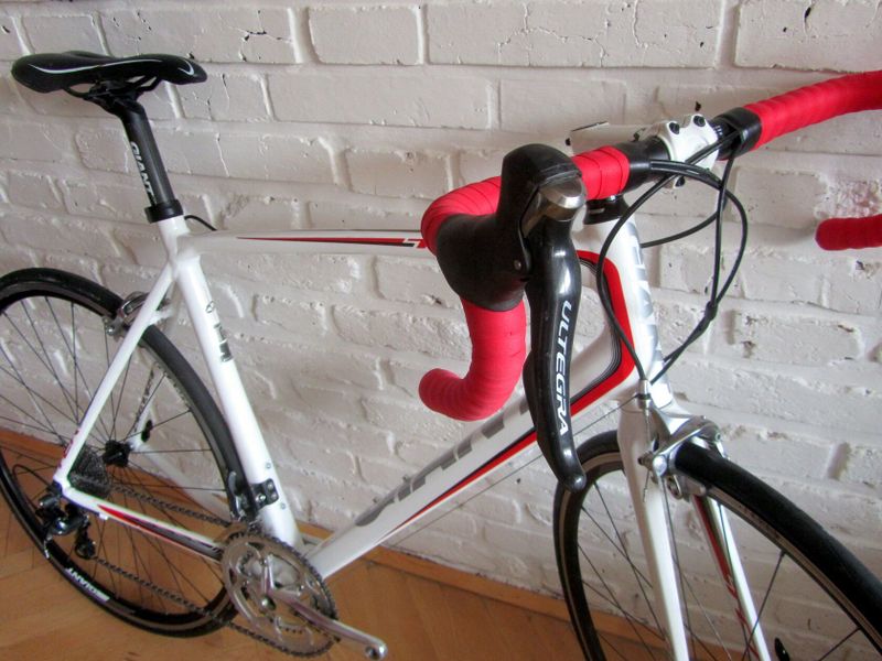 GIANT TCR na Shimano ULTEGRA, 58 cm. Super stav
