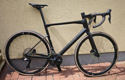 BMC Roadmachine vel. 56, Shimano 105 Di2 2x12