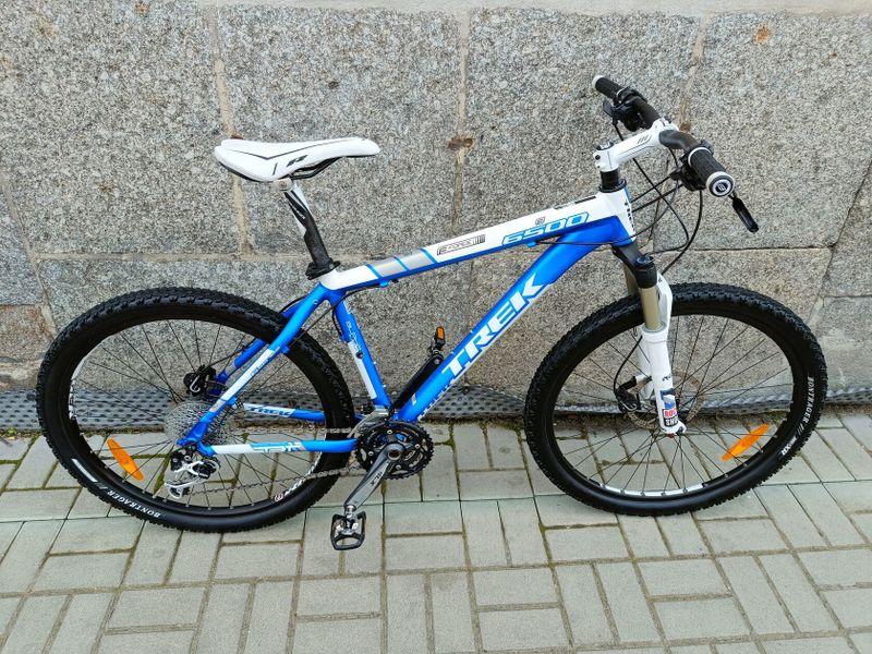 TREK 6500 DEORE+SLX+XT/ROCKSHOX RECON se zamykáním ze řídítek - VEL.M 17"