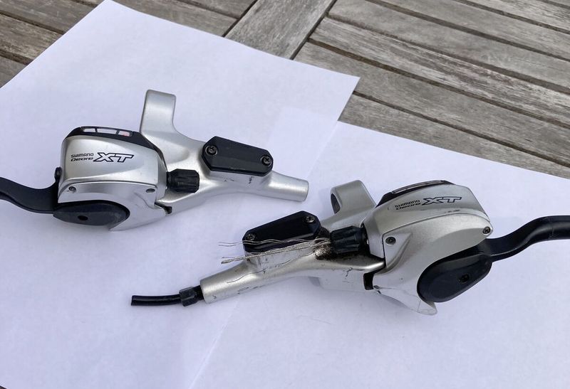 Prodám použité páčky Shimano dual control ST M-765