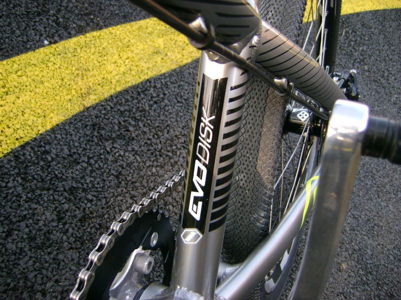 Inspyre EVO Cruiser 24er (pumptrack)
