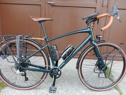 Specialized Sirrus. 