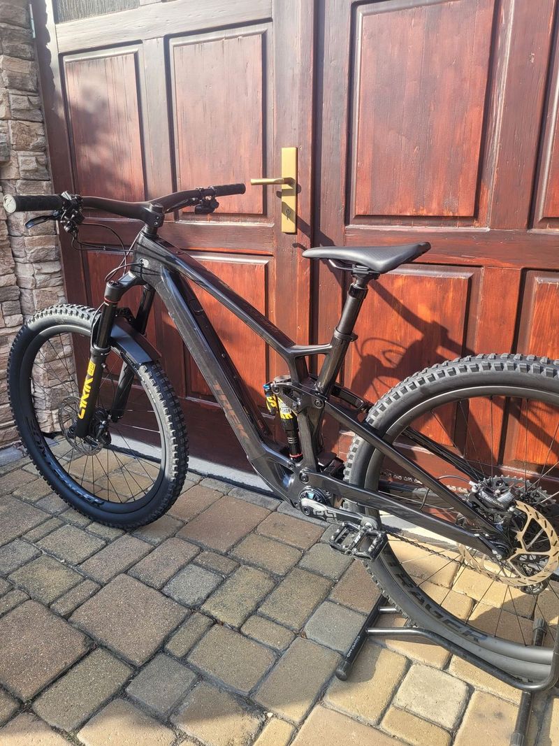 Trek fuel EXe 9.8 gx axs