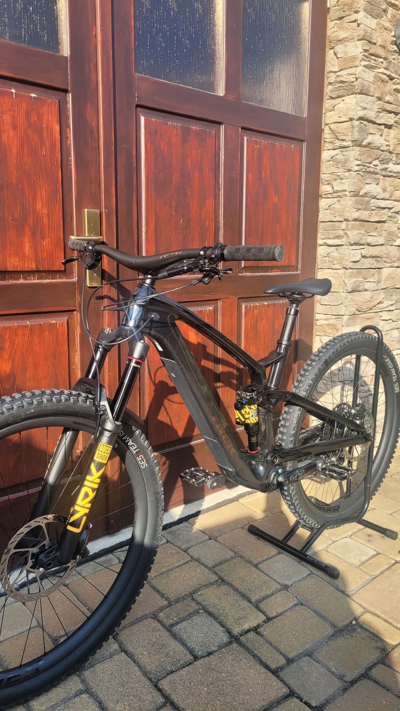 Trek fuel EXe 9.8 gx axs