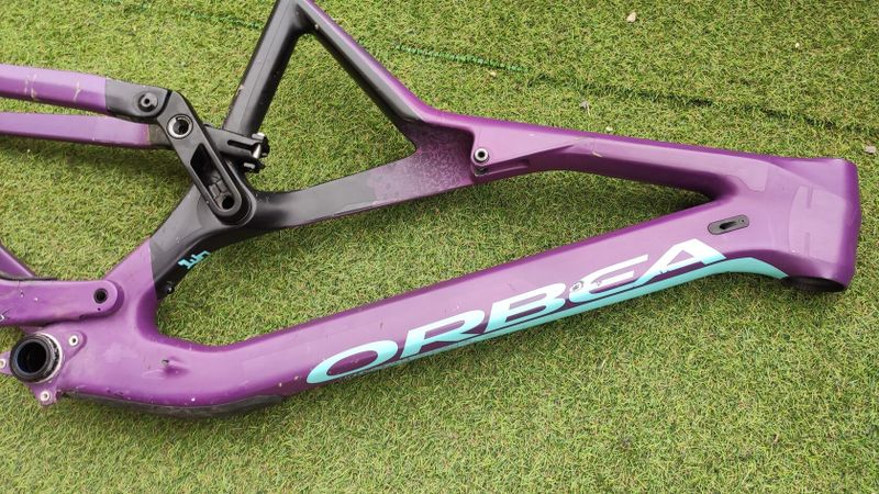 Karbonový rám Orbea Rallon 